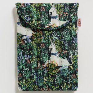 ISO Baggu x The Met Unicorn Laptop Case or Bag